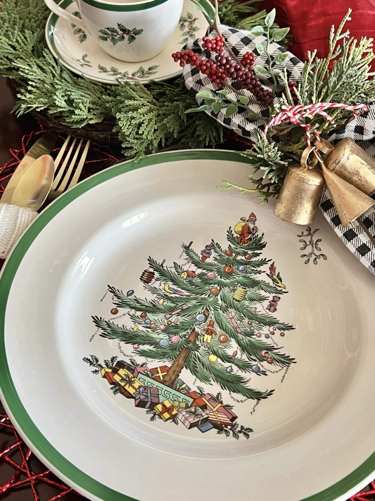 Christmas Tableware