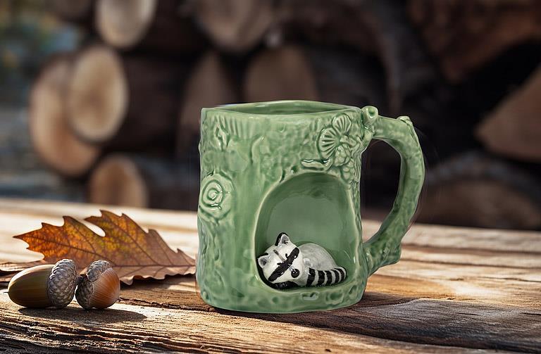 Abbott Tree Look Mug With Raccoon