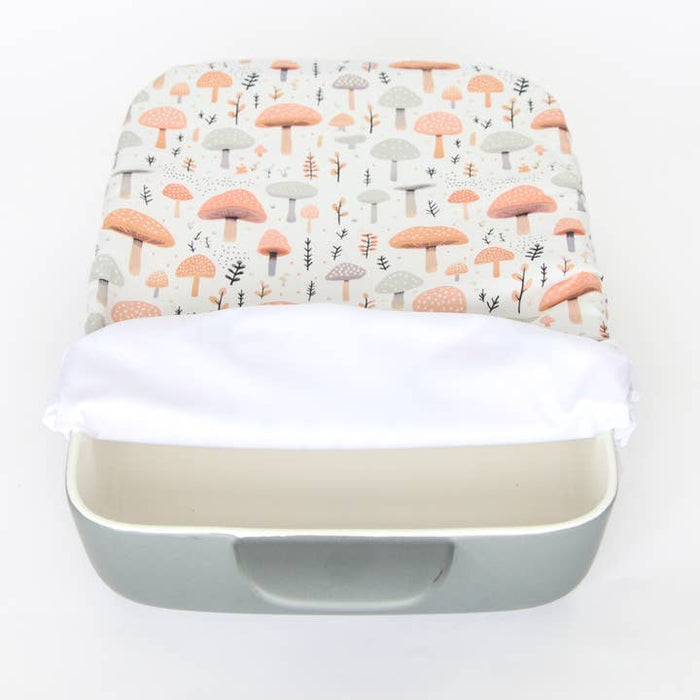 Colibri Casserole Cover - Bear Country Kitchen