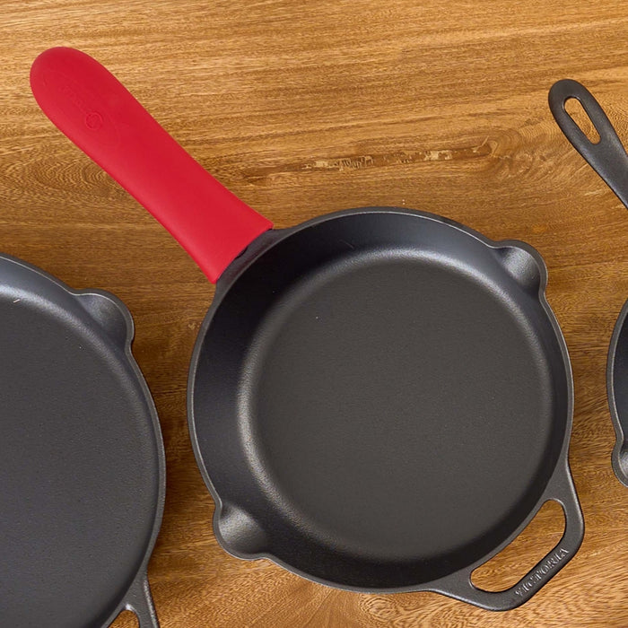 Victoria Large Silicone Handle Holder Red - Bear Country Kitchen