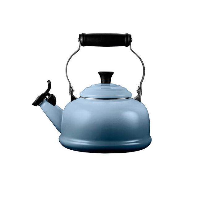 Le Creuset Classic Whistling Kettle - Bear Country Kitchen