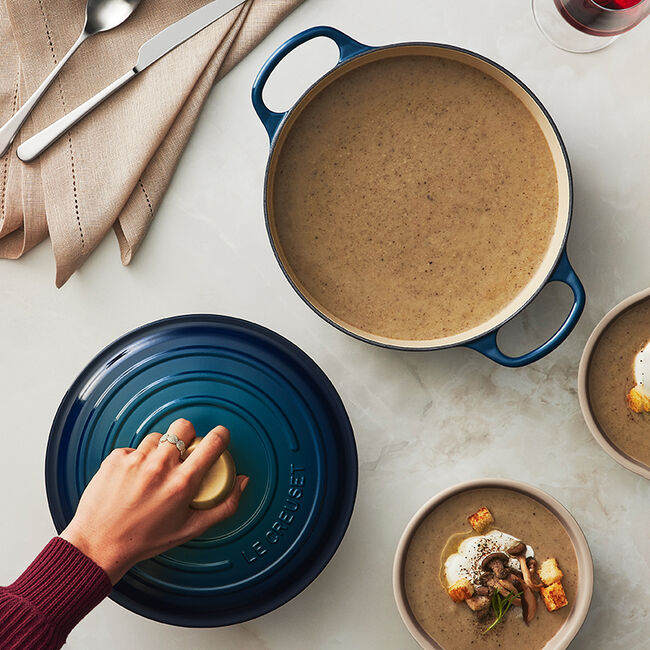 Le Creuset 6.7L Round French Oven - Bear Country Kitchen