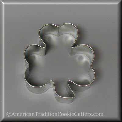 Cookie Cutter Shamrock - Bear Country Kitchen