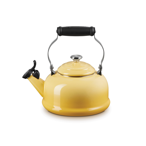 Le Creuset Classic Whistling Kettle - Bear Country Kitchen