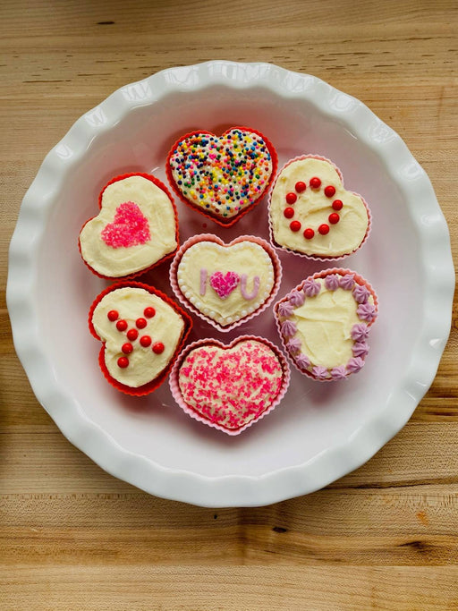 Bakelicious Silicone Baking Cups Hearts - Bear Country Kitchen