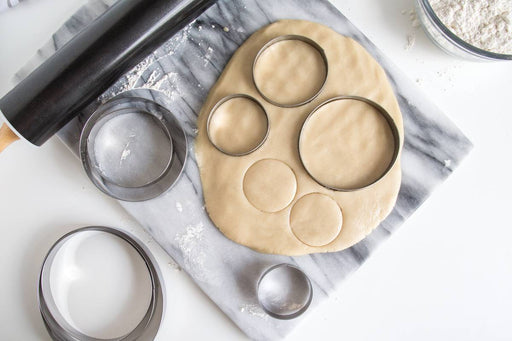 Foxrun Cookie Cutter Set Of 9 Rounds - Bear Country Kitchen