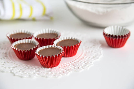 Foxrun Petit Fours Cups Red Foil (48) - Bear Country Kitchen