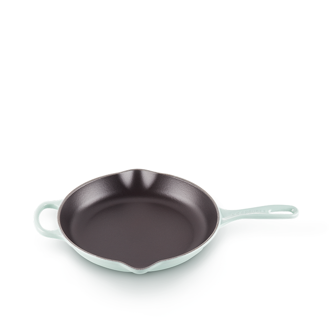 Le Creuset 26cm Iron Handle Skillet - Bear Country Kitchen