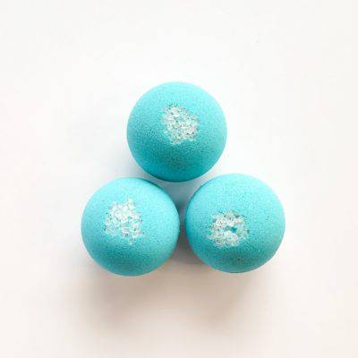 Liola Luxuries Bath Bomb - Bear Country Kitchen
