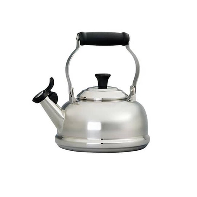 Le Creuset Classic Stainless Whistling Kettle - Bear Country Kitchen