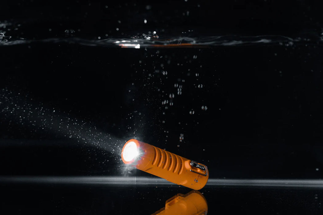 Sizzle Lighter - The Survival Black