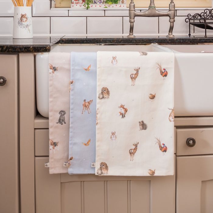 Wrendale Tea Towel Garden Friends - Bear Country Kitchen