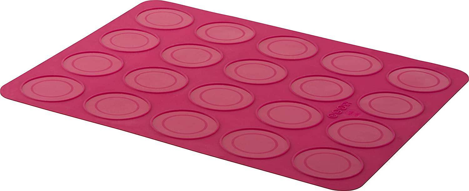 Trudeau Silicone Macaron Baking Sheet - Bear Country Kitchen