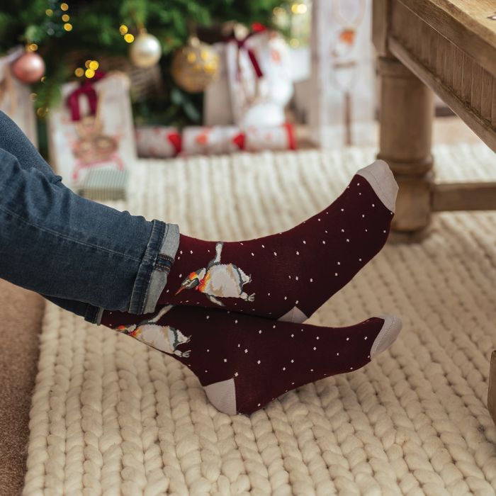 Wrendale Mens Bamboo Sock King Penguin - Bear Country Kitchen